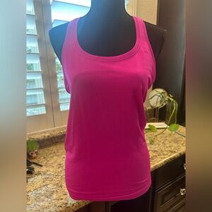 Lululemon Swiftly Tech Racerback Tank Top – Size 6 – Magenta